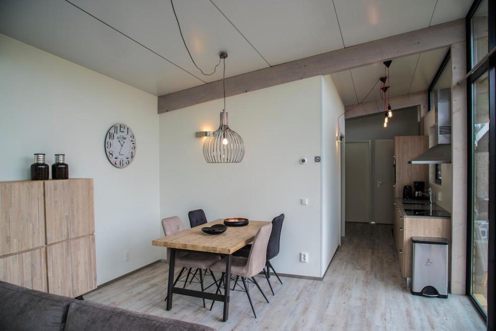 Beach Lodge Калантсоог Екстериор снимка
